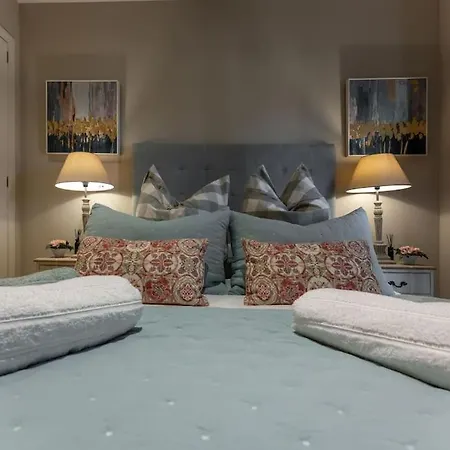 Exclusivo En El Antiguo Gran Del Balneario De Mondariz-Balneario